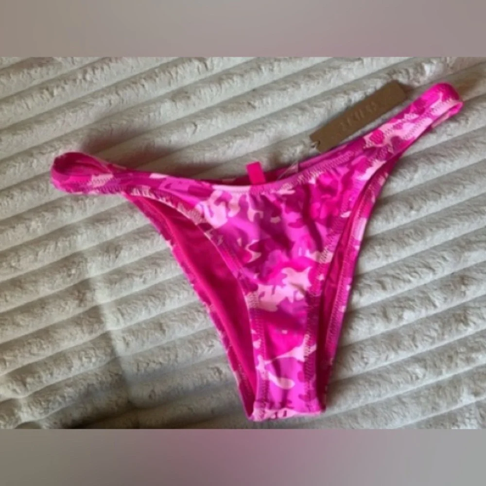 SKIMS Pink Bikini Set M